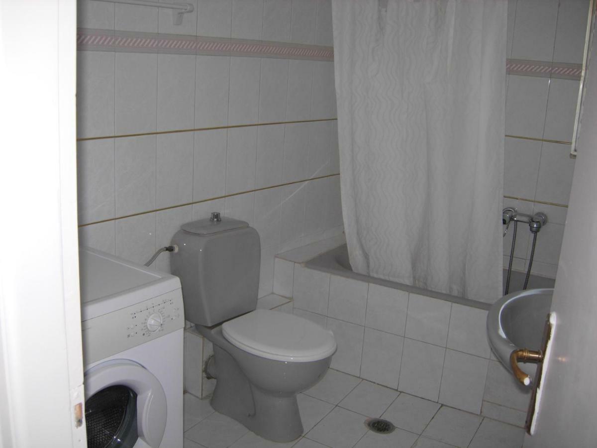 B1 Apt Mytilini Mytilene Exterior foto