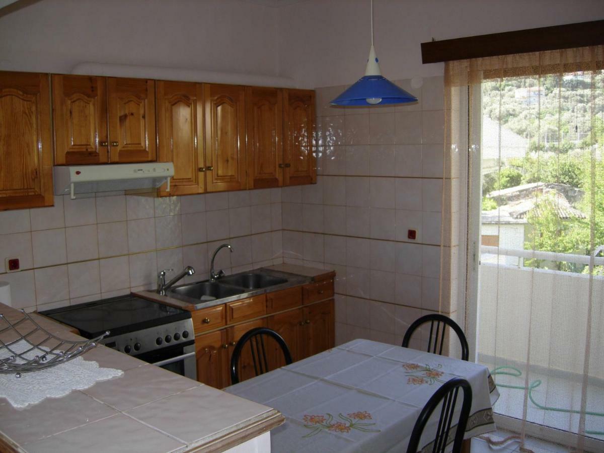 B1 Apt Mytilini Mytilene Exterior foto